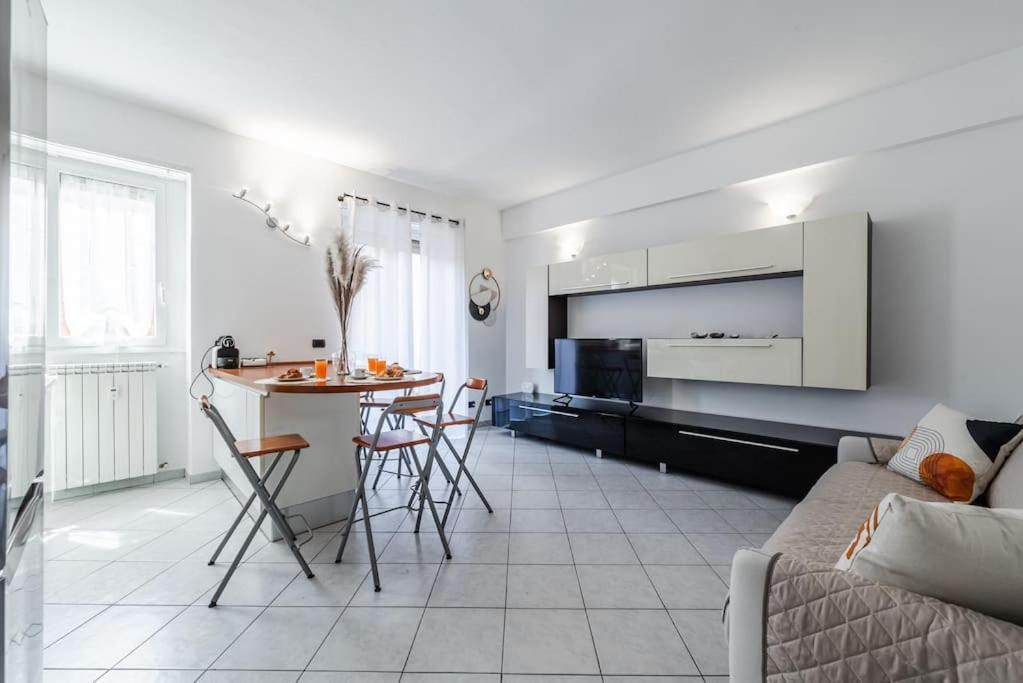 Apartmán Nuovissima Dimora Con Terrazzino Milán Exteriér fotografie