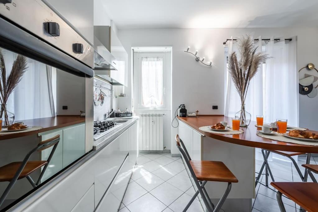 Apartmán Nuovissima Dimora Con Terrazzino Milán Exteriér fotografie